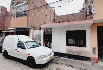 Casa en  Jirón Rosa Merino 3, Urbanización Mariscal Cáceres Sector 2, San Juan De Lurigancho, Lima, Per