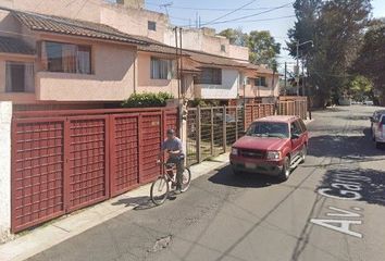 Casa en  Avenida Gargolas 16, Jardines Del Sur, Ciudad De México, Cdmx, México