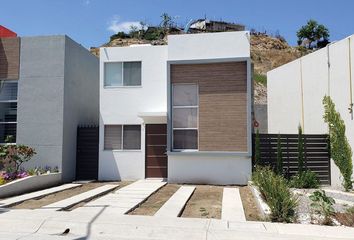 Casa en  La Paz, Colinas Debaja California, Tijuana, Baja California, México