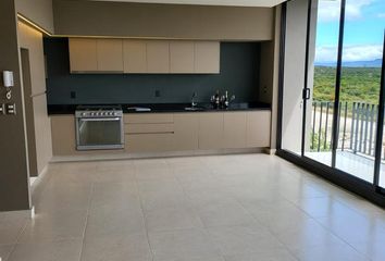 Departamento en  La Campiña Del Bosque, Boulevard Country Club Gran Jardín, Guanajuato, México