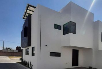 Casa en fraccionamiento en  Calle Tlaxcala 44, San Juan Cuautlancingo, Puebla, México