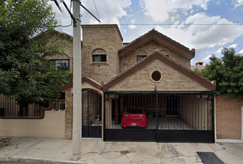 Casa en  Mariano Narváez, Los Doctores 1ra Ampliación, Saltillo, Coahuila De Zaragoza, México