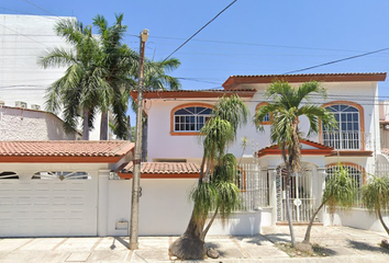 Casa en  Calle Havre 262, Díaz Ordaz, 48310 Puerto Vallarta, Jalisco, México