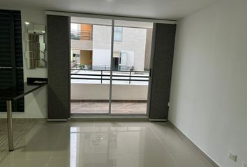 Apartamento en  Calatay Conjunto Residencial, Barrio Sorrento, Avenida Ambala, Ibagué, Tolima, Colombia