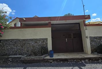 Quinta en  El Barrial, Santiago, Nuevo León