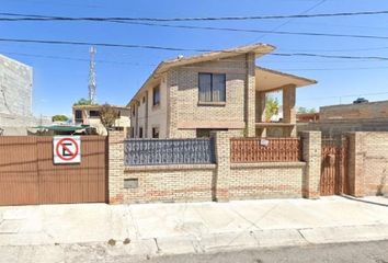 Casa en  Calle Brasil, América, Saltillo, Coahuila De Zaragoza, México