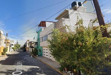 Casa en  Ombules 173, Mz 008, La Perla, Nezahualcóyotl, Estado De México, México