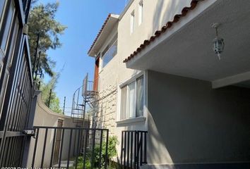 Casa en  Ciudad Satélite, Naucalpan De Juárez