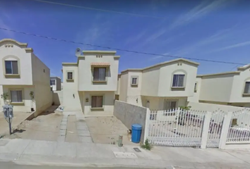 Casa en fraccionamiento en  Calle Andromeda 191, Villas Del Sol, Ensenada, Baja California, México