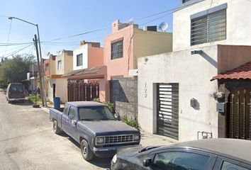 Casa en  Hacienda Santa Mónica, Ciudad Benito Juárez, Nuevo León, México