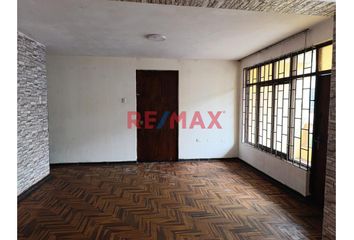 Departamento en  Avenida República Del Perú 1070, Urbanización Huaquillay, Comas, Lima, 15312, Per