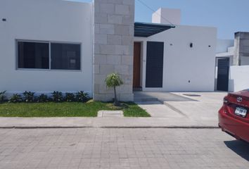 Casa en  Pueblo José G Parres, Jiutepec, Morelos