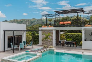 Casa en  Condominio Pacolí, Nilo, Cundinamarca, Colombia