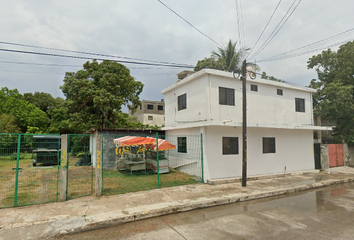 Casa en  3a. Avenida, Laguna De La Puerta, Tampico, Tamaulipas, México