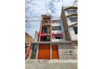 Departamento en  Av. Gerardo Unger 5787, Los Olivos 15311, Perú