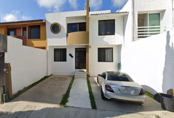 Casa en  Fracc. Las Nubes, Av Montes Azules, 29087 Tuxtla Gutiérrez, Chiapas, México