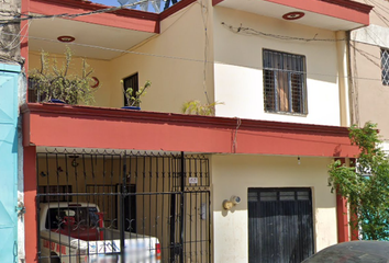 Casa en  Calle Jesús María, Morelos, 63160 Tepic, Nay., México