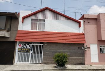 Casa en  De La 29 Poniente 2902, Los Volcanes, Puebla De Zaragoza, Puebla, México