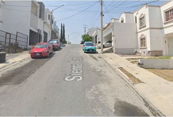 Casa en  Sierra Azul, Misión Lincoln, Monterrey, Nuevo León, México