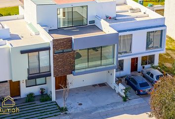 Casa en condominio en  Valle Del Imperio Maya, Avenida Del Bosque Real, Coto Maya, Nuevo México, Jalisco, México