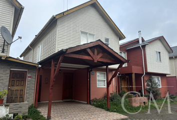 Casa en  Pasaje Ostolaza 140, Valdivia, Los Ríos, 5111628, Chl