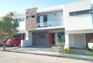 Casa en condominio en  Coto D, Avenida Federalistas, La Cima, Zapopan, Jalisco, México