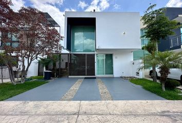 Casa en condominio en  Avenida Adolfo López Mateos 5555, Provenza Residencial, San Agustín, Jalisco, México