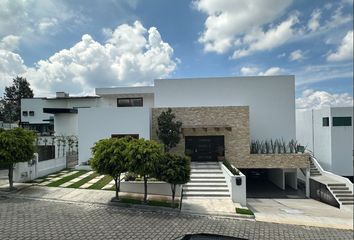 Casa en fraccionamiento en  Prado Largo, Ciudad López Mateos, Estado De México, México