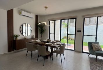 Casa en fraccionamiento en  77533, Cancún, Quintana Roo, Mex