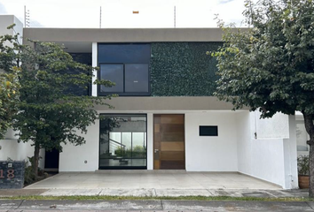 Casa en fraccionamiento en  Residencial Punta Del Este, León