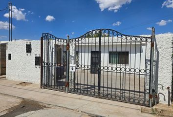 Casa en fraccionamiento en  Calle Morelia, Avenida Morelia, Eréndira, Juárez, Chihuahua, México