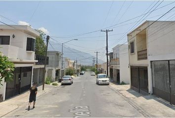 Casa en  Camelia, Jardines De Santa Catarina, Jardines De Sta Catarina, Ciudad Santa Catarina, Nuevo León, México