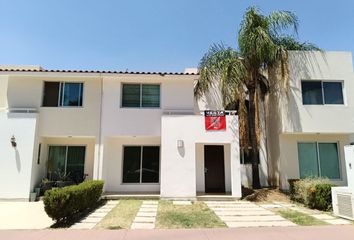 Casa en fraccionamiento en  Pedregal Del Gigante, Hacienda Santa Fe, León, Guanajuato, México