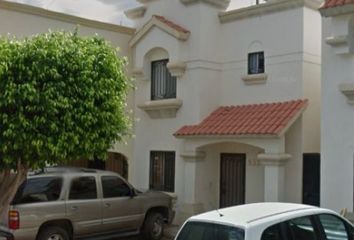 Casa en  Av. De La Cascada 532, Casa Blanca, Ciudad Obregón, Sonora, México