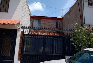 Casa en  La Huerta, Santiago De Querétaro, Querétaro, México