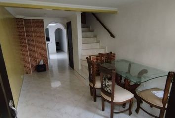 Casa en  La Milagrosa, Medellín