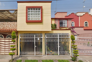 Casa en  Avenida Mariano Abasolo, Fraccionamiento Las Americas, Las Américas, Ecatepec De Morelos, Estado De México, México