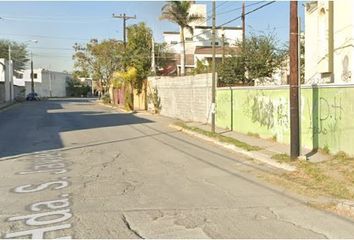 Casa en condominio en  Castaña De Abedul, Privada La Castaña, Ciudad Apodaca, Nuevo León, México