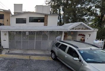 Casa en  Pegasso, Jardines De Satelite, 53129 Naucalpan De Juárez, Estado De México, México