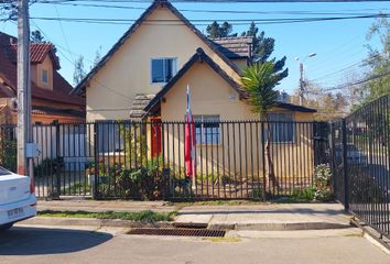 Casa en  Calle El Cedro, Valparaíso, 2370000, Chl