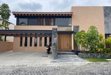 Casa en fraccionamiento en  Chapultepec, Cuernavaca, Cuernavaca, Morelos