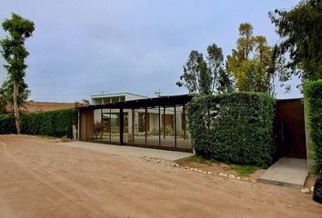 Casa en  P593+wh Lurín, Perú