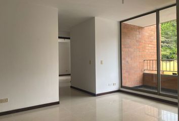 Apartamento en  Poblado, Medellín