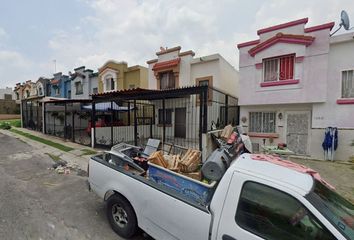 Casa en  Calle Río Salado 1470, Coyula, Jalisco, México