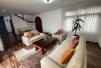 Departamento en  Santiago De Surco, Lima