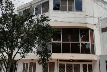 Casa en  Tequendama, Cali, Valle Del Cauca, Colombia