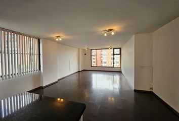 Departamento en  Av. Paúl Rivet 353, Quito 170517, Ecuador