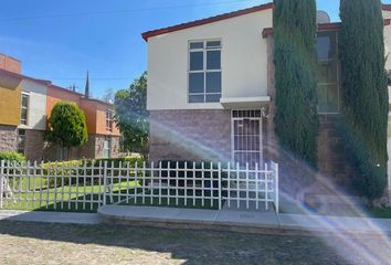 Casa en  Calle Juarez Ote, Los Sabinos, Tequisquiapan, Querétaro, 76750, Mex