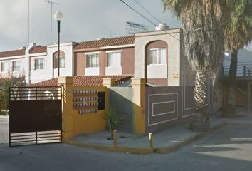 Casa en fraccionamiento en  Rey Carlos V 805, Los Reyes, San Luis Potosí, México