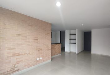 Apartamento en Pinares, Comuna Oriente, Pereira, Risaralda, Colombia